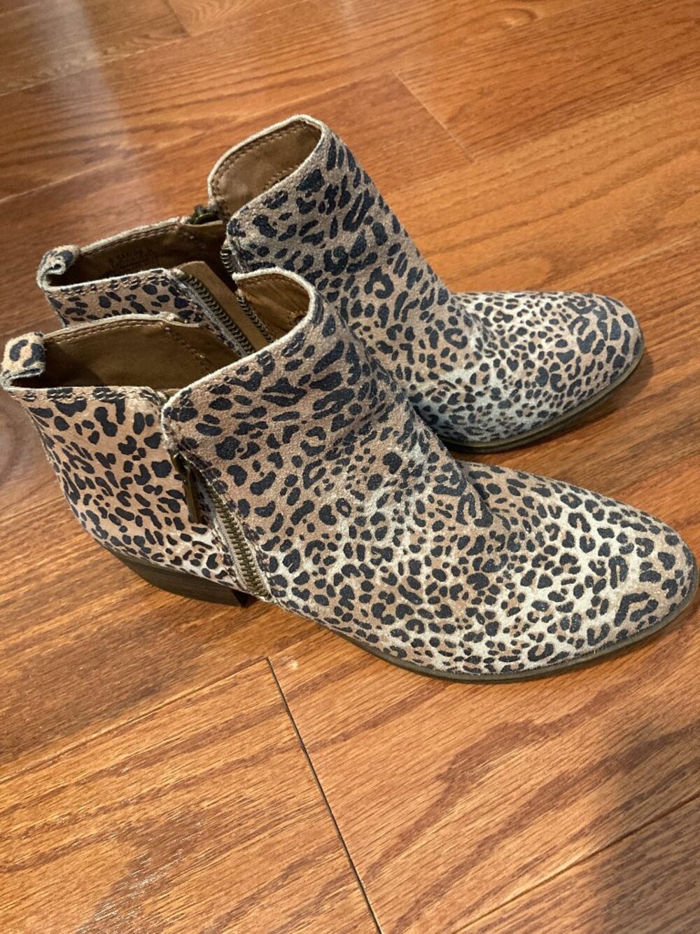Lucky Brand Leopard calf booties
